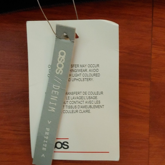 ASOS DESIGN Petite Denim skirt with side buttons - Picture 3 of 3